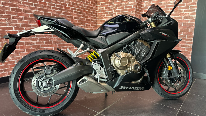 Honda CBR650R
